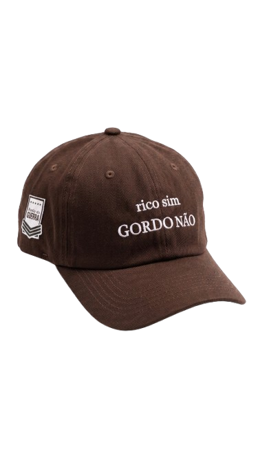 Boné rico sim, gordo não — marrom terra